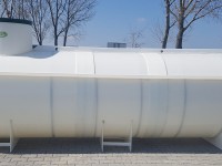 Ležaté plastové nádrže